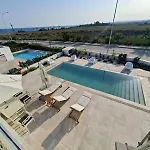 Nadine Sea Side * לרנקה