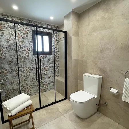 Villa Nadine Sea Side *