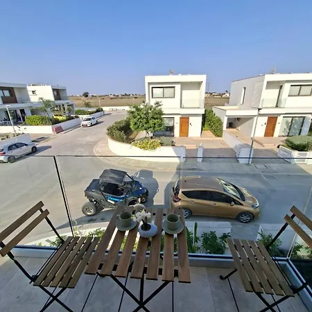 Villa Nadine Sea Side