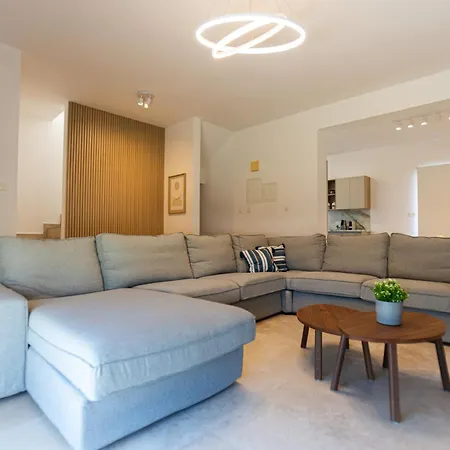 Nadine Sea Side Villa