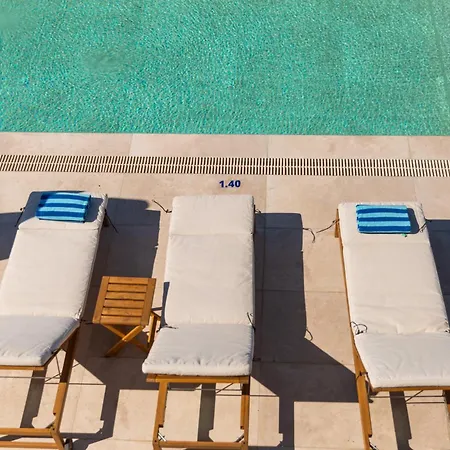 Villa Nadine Sea Side