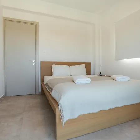 Nadine Sea Side Villa Larnaca