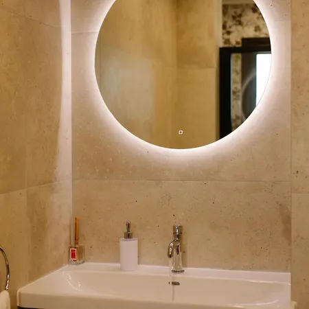 Вилла Nadine Sea Side *