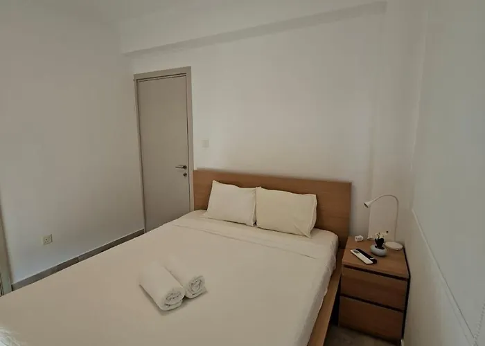 Nadine Sea Side ヴィラ ラルナカ