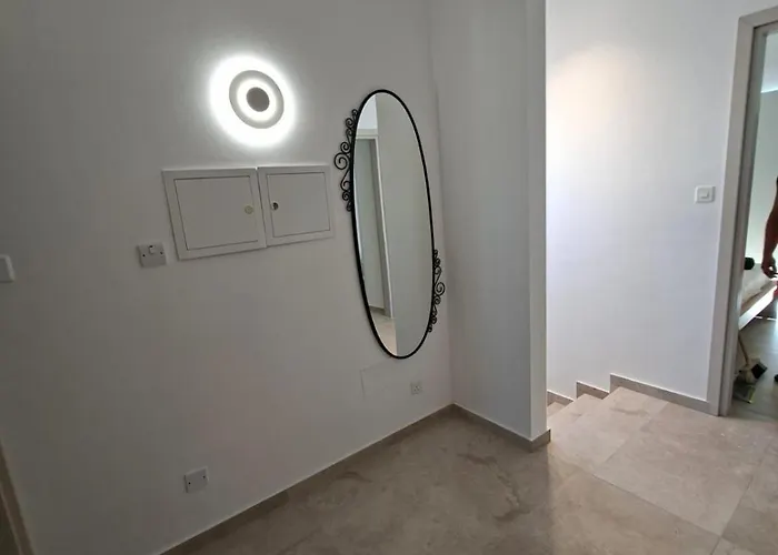 빌라 Nadine Sea Side *