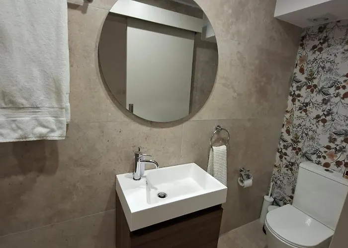 빌라 Nadine Sea Side 라르나카