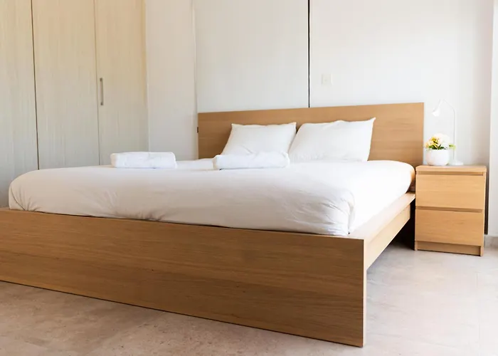 빌라 Nadine Sea Side 라르나카