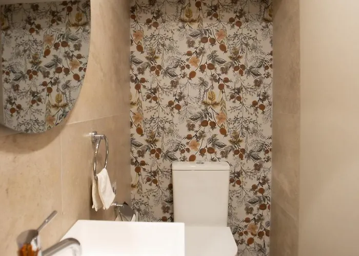 Nadine Sea Side * 라르나카